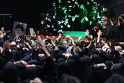 اقامه نماز بر پیکرهای مطهر شهدا با حضور ۳ فرزند رهبر شهید