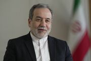 تأکید وزیر خارجه بر اهمیت شراکت راهبردی ایران و چین