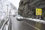 باران و برف و مه‌گرفتگی در جاده های ۴ استان