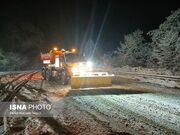 برفروبی و نمک‌پاشی در جاده‌های کوهستانی آستارا ادامه دارد