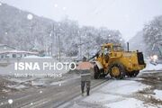 آماده‌باش کامل راهداری ازنا در طرح زمستانه/ دپوی ۲۵۰۰ تن شن و نمک در محورهای مواصلاتی