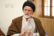 دبیر جامعه روحانیت شیراز: ایران با تکیه بر ملت و نیروهای مسلح مقتدر است