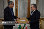 تحویل پیام فرمانده ارتش پاکستان برای آیت‌الله مجتبی خامنه‌ای