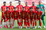 کدام بازیکنان فولاد با باشگاه قرارداد دارند؟