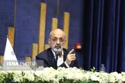 نایب رئیس اتاق بازرگانی ایران: تعدد قوانین و مراکز تصمیم‌گیری از چالش‌های اقتصاد کشور است