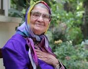 زنی که مادر بچه‌های ایران است!