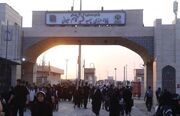 فرماندار مهران: پذیرایی از زائران عراقی مراسم تشییع رهبر شهید آغاز شده است