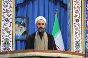 امام جمعه ایلام: آمریکا به دلیل ناتوانی در برابر پاسخ کوبنده ایران، مجبور به عقب‌نشینی شد