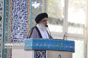 امام جمعه کرج: تعلل در اجرای قوانین عفاف و حجاب قابل قبول نیست