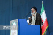 امام جمعه موقت تهران: موفقیت‌های جنگ از عنایت خدا بود