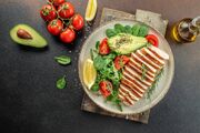 رعایت تنوع و تعادل در مصرف مواد غذایی در عدم بروز بیماری‌های مزمن موثر است