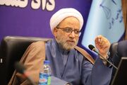 دشمن با اصرار بر بی‌قانونی در فضای مجازی، نظام اجتماعی را هدف گرفته است