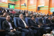 تأکید مدیرکل اقتصادی استانداری بر آموزش نانوایان/تجلیل از شاطر پیشکسوت ایلامی