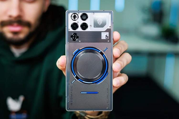 قدرتمندترین گوشی‌های ۲۰۲۵ معرفی شدند؛ غیبت اپل و سامسونگ در صدر