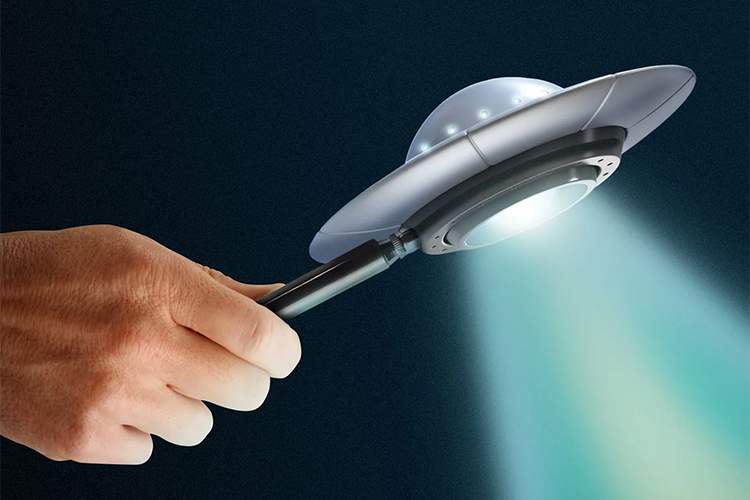 مشاهده مثلث پرنده ناشناس توسط مأموران فدرال آمریکا