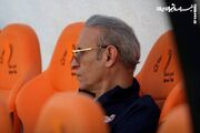 سرمربی سابق پرسپولیس لژیونر مربیان شد