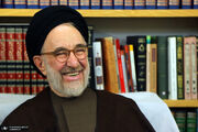 سید محمد خاتمی: باید از ﮔﺎم ﺑﻠﻨﺪ و ﺷﺠﺎﻋﺎﻧﻪ اﻣﻀﺎی ﺗﻔﺎﻫﻢ نامه ﻣﻴﺎن اﻳﺮان و آﻣﺮﻳﻜﺎ، به‌جد ﺧﺸﻨﻮد بود/ اینک زمان حمایت حامیان و منتقدان نظام از مذاکره و مذاکره کنندگان و گام برداشتن در جهت توافق پایدار است/ به ﺟﻬﺎﻧﻴﺎن ﺛﺎﺑﺖ شد ﻛﻪ اﻳﺮان ﭘﺎﻳﺪار و ﻣﺎﻧﺪﮔﺎر اﺳﺖ
