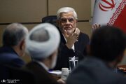 عارف: پیروزی ایران مرهون رهبری هوشمندانه و دقیق آیت‌الله مجتبی خامنه‌ای است/ از عملکرد دکتر قالیباف تقدیر و حمایت می‌کنیم/ رئیس‌جمهور در این دو سال خوش درخشید/ تصور برخی از مذاکره این است که ما باید انشایی بگوییم و طرف مقابل آن را بنویسد