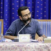 بگذارید امام حسین برای مردم بماند