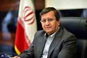 همتی: آزادسازی ۱۲ میلیارد دلار و تسهیل صادرات نفت