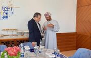 عراقچی و وزیر خارجه عمان در مسقط در مورد تنگه هرمز گفت و گو کردند