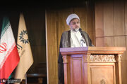 هادی سروش‌: اینکه منتقدان را کافر بدانیم و خون آنان را بریزیم، هیچ اساسی در اسلام ندارد/ اسلام کاملا همراه و پاسخگوی نیازهای انسان معاصر است/ جواد امام: ایران بیش از پیروز شدن یک جریان بر جریان دیگر، نیازمند همگرایی ملی است