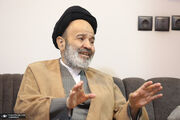 سید ابوالحسن نواب: شهید سید حسن نصرالله در فرماندهی نظامی واقعاً فوق‌العاده‌ بود/ ایشان کوهی شده بود از امید و مقاومت و صبر در جهاد/ با لباس مبدل وسط معرکه بود