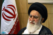 آیت‌الله علوی بروجردی: برخورد جناحی نباید به آبروبری و بی‌اعتبار کردن افراد منجر شود