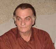 مروری بر زندگی فتحعلی اویسی/مرد خوش‌خنده سینمای ایران