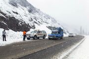 بارش برف و باران در جاده‌ های ۱۶ استان ایران