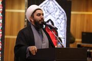 مداحان باید حماسه‌ای ماندگار در فضای محرم و صفر بیافرینند