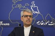 آن که از آشوب نردبان می‌سازد، خود نخستین زندانی آشوب خواهد شد