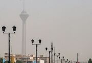 آلودگی هوا عقب‌نشینی کرد؛ مدارس تهران فردا باز می‌شوند؟