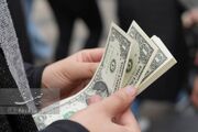 جهش ۸‌هزارتومانی یک‌ساعته دلار؛ معاملات شبانه وارد فاز ریسک شدند