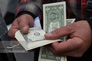 قیمت دلار به لبه پرتگاه رسید؛ مهم‌ترین حمایت و مقاومت‌های دلار در روزهای آینده کدام‌اند؟