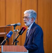 حدادعادل: توصیه رهبر شهید بر حفظ حرمت جایگاه‌ رئیس‌جمهوری، وزیر و نماینده مجلس بود