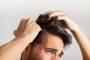 چرا برخی افراد موهای خود را می‌کنند؟