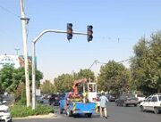 بهسازی چراغ‌های راهنمایی منطقه ۴ کرج در آستانه بازگشایی مدارس
