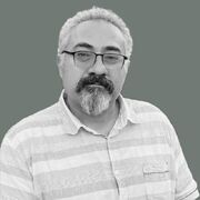 ما و اسطرلابِ شیخ صادق لاریجانی