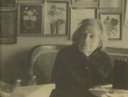 به خاطر برگزاری تئاتری برای زنان مرا چنان مضروب کردند که بیهوش شدم/ جهیزیه‌ام را برای مخارج «جمعیت نسوان وطنخواه» فروختم