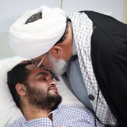 حضور نمایندگان رهبر انقلاب در منازل تعدادی از جانبازان+ تصاویر