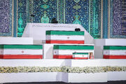 ادای احترام به پیکر مطهر رهبر شهید انقلاب اسلامی