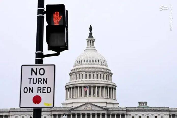 چگونه جنگ داخلی سیاسی در آمریکا، دولت را به تعطیلی کشاند؟/ تعطیلی فدرال آمریکا: وال استریت در آتش، کاخ سفید در بنبست!