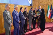 دانشگاه علوم پزشکی شهیدبهشتی شایسته دریافت لوح‌ سپاس روابط عمومی شد