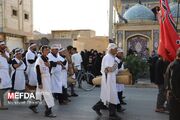 برگزاری آیین باشکوه سیزدهم محرم در جهرم؛ حرکت دسته‌های عزاداری به سوی مقبره سید عبدالحسین لاری