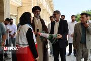 پرچم سه‌رنگ ایران در دانشکده پرستاری حضرت زینب(س) لارستان به اهتزاز درآمد