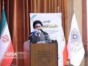 نقش نشریات دانشجویی روشن کردن فضای تاریک ذهن‌ها است