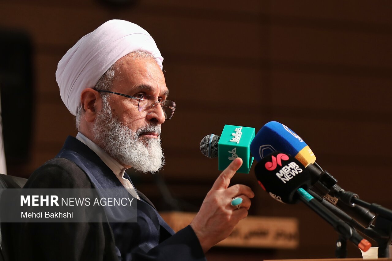 اعرافی از استراتژی «جنگ ترکیبی» دشمن برای تضعیف اراده ملی گفت