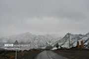 جاده‌ ۲۰ استان کشور امروز برفی، بارانی و مه‌گرفته است