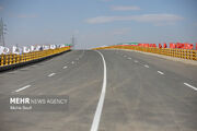 بهره‌برداری از ۳۱ کیلومتر بزرگراه و ۳۶۹۹ مسکن در کرمانشاه